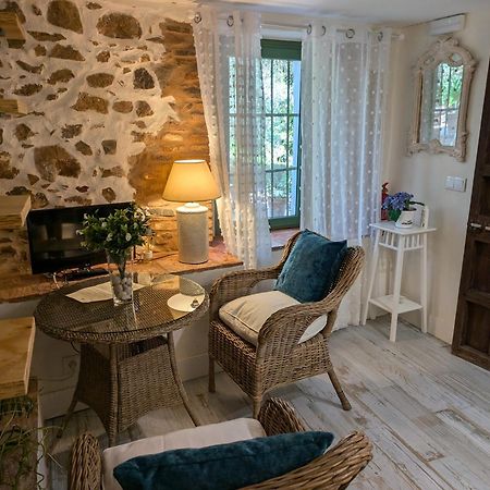 Finca La Favorita- Suites (Adults Only) Constantina Exterior foto