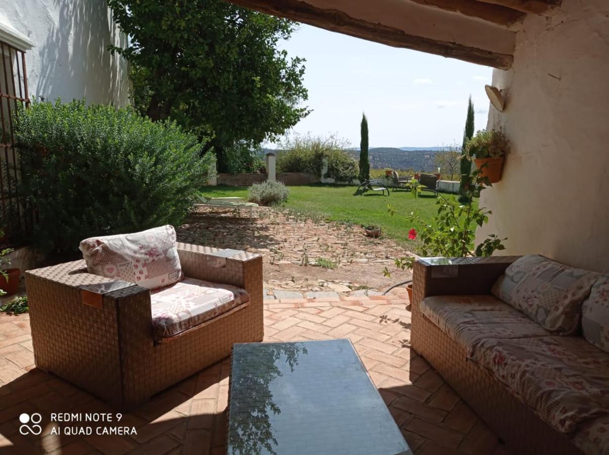 Finca La Favorita- Suites (Adults Only) Constantina Exterior foto