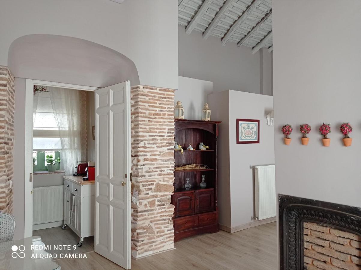 Finca La Favorita- Suites (Adults Only) Constantina Exterior foto
