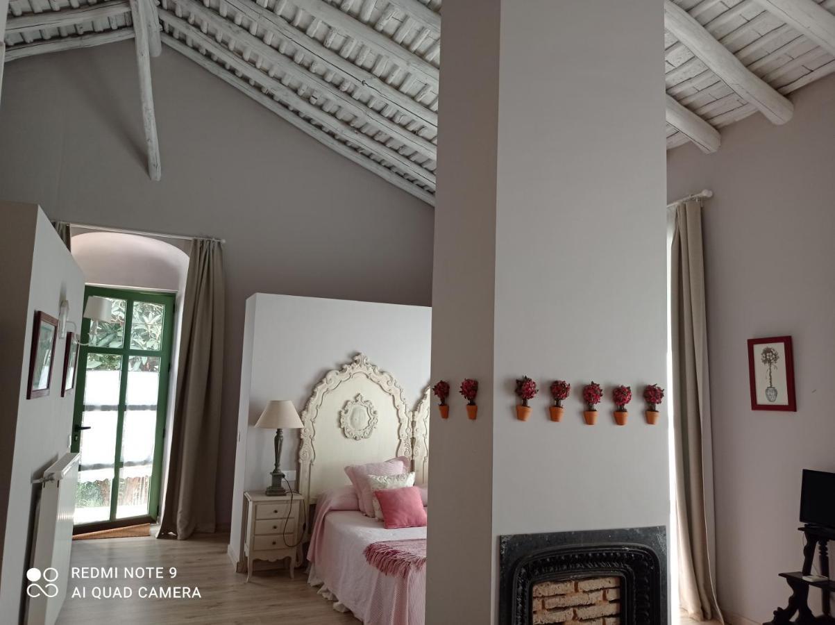 Finca La Favorita- Suites (Adults Only) Constantina Exterior foto