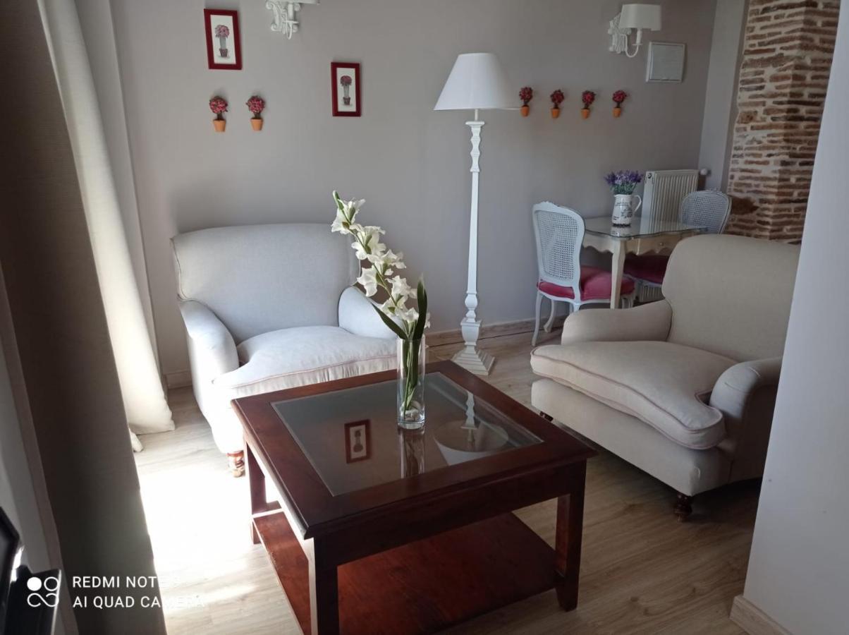 Finca La Favorita- Suites (Adults Only) Constantina Exterior foto