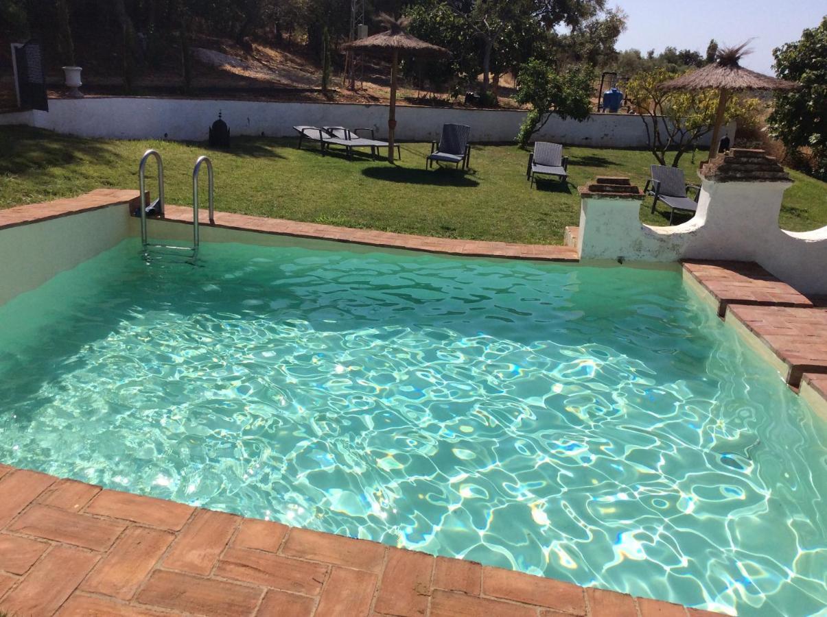 Finca La Favorita- Suites (Adults Only) Constantina Exterior foto
